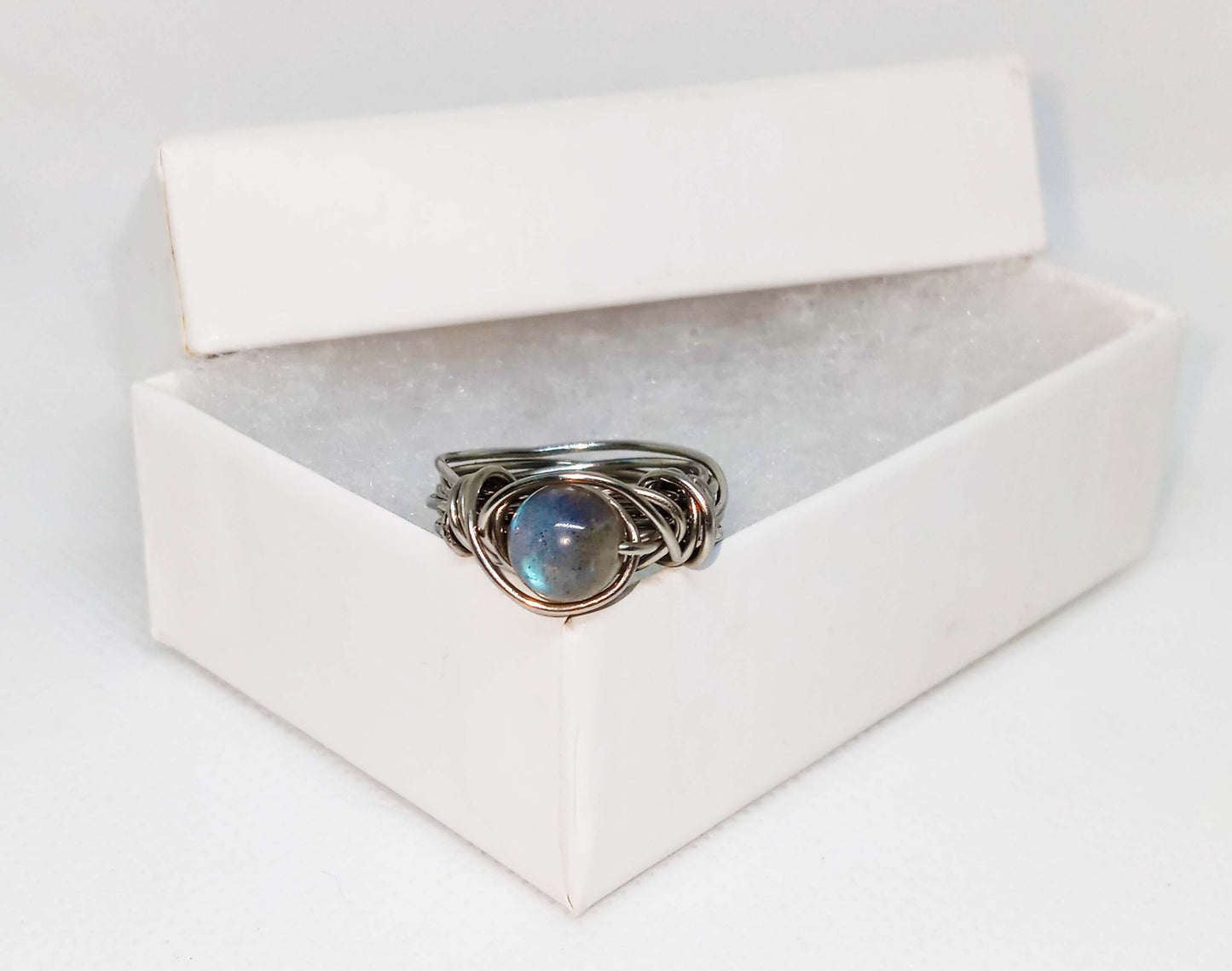 Labradorite ring